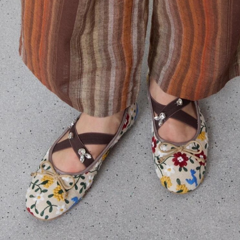 Embroidery Flower Ballet Flats - Women'S Fashion Brands recensie en prijs