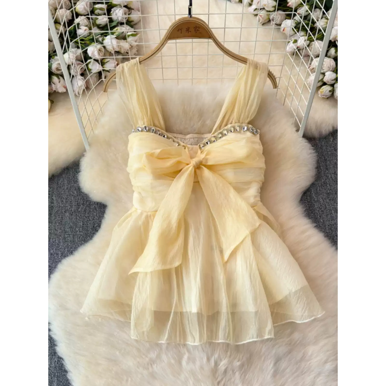 Sweet Ele Spring 2025 Embellie - Wrap Blouse Chiffon recensie en prijs