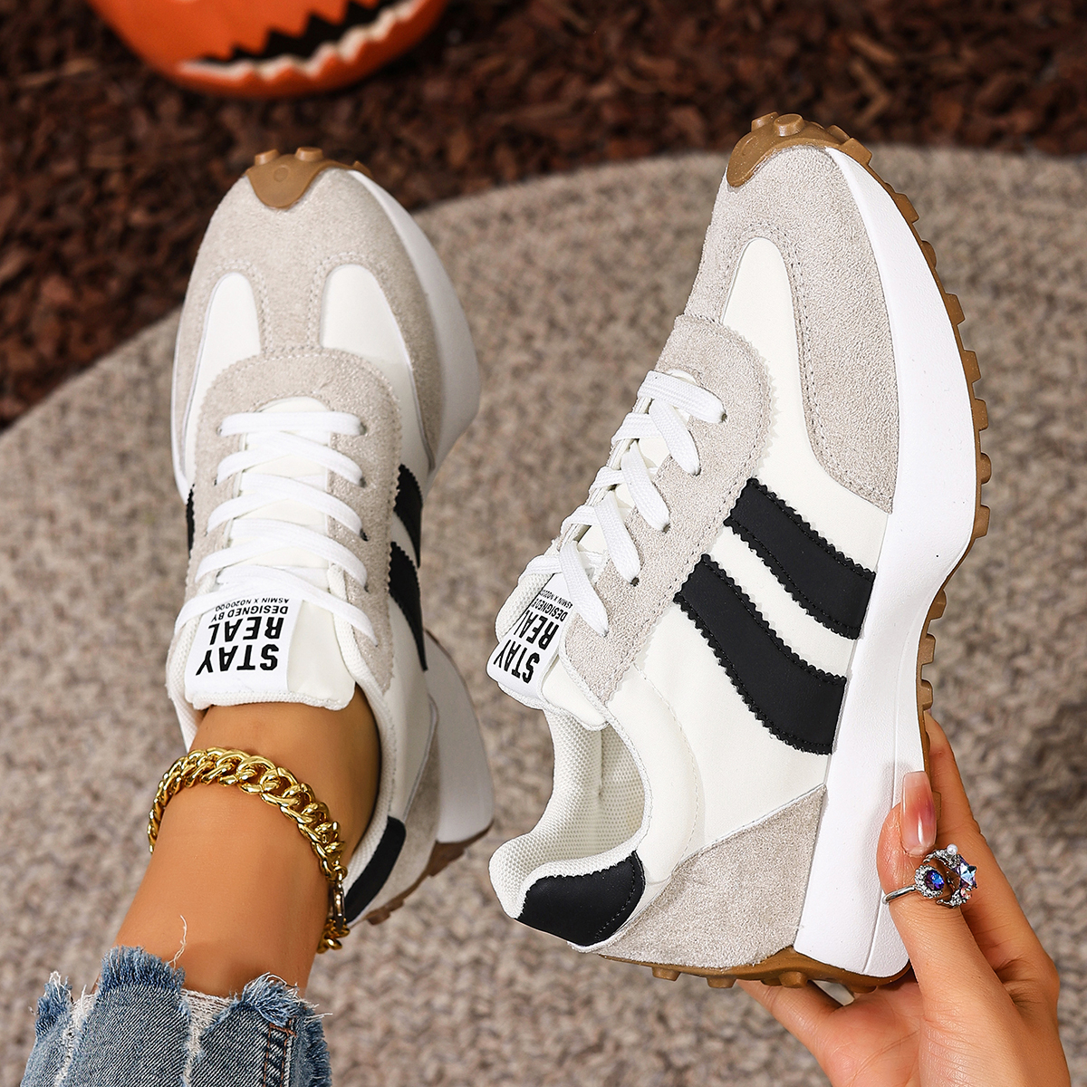 Trend Women Sneakers 2025 New  - Women Fashion Trend 2025 recensie en prijs