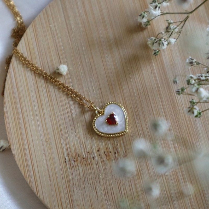 Classical White Enamel Red Zir - Women'S Day Fashion Show recensie en prijs