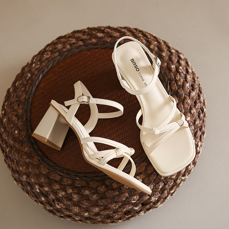 Silver Beautiful High Heels 20 - Women Fashion Trend 2025 recensie en prijs